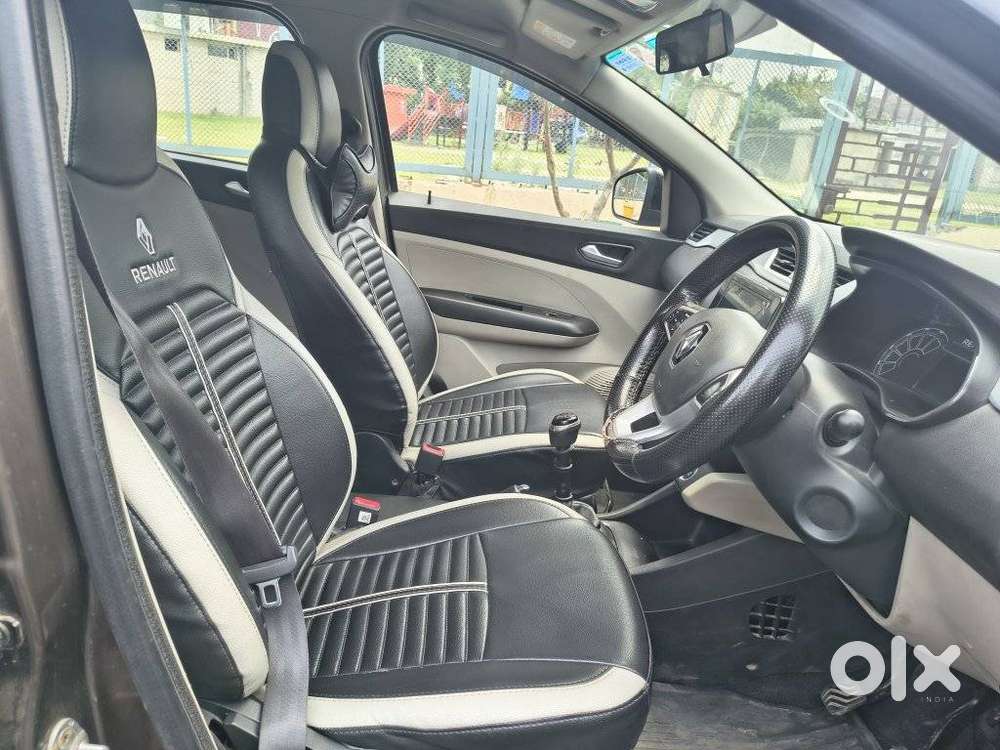 Renault Triber Rxz, 2021, Petrol