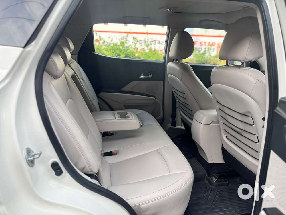 Mahindra Xuv300 W8 Diesel, 2022, Diesel
