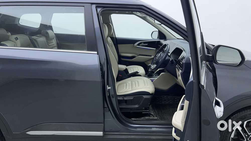 Kia Carens 1.5 Luxury Plus Diesel 7str Imt, 2023, Diesel