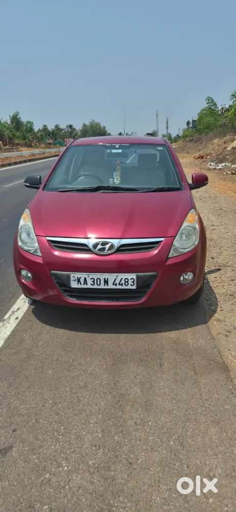 Hyundai I20 2010 Petrol Well Maintained