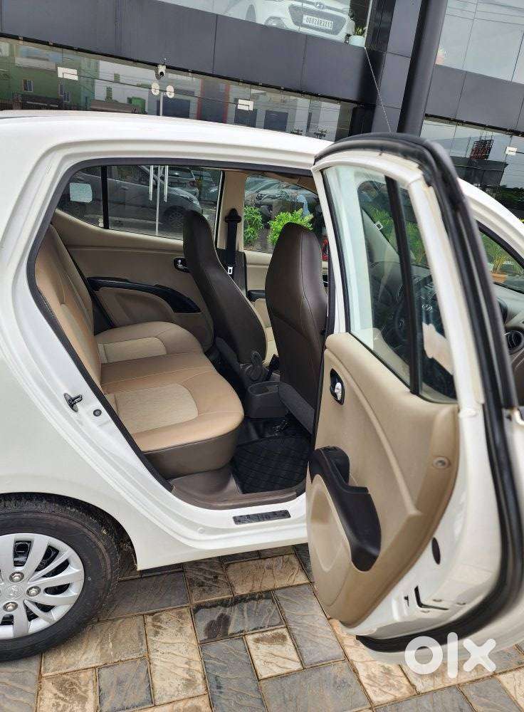 Hyundai I10 Sportz 1.1l, 2015, Petrol