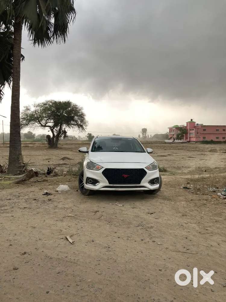 Verna Full Modified Well Maintained