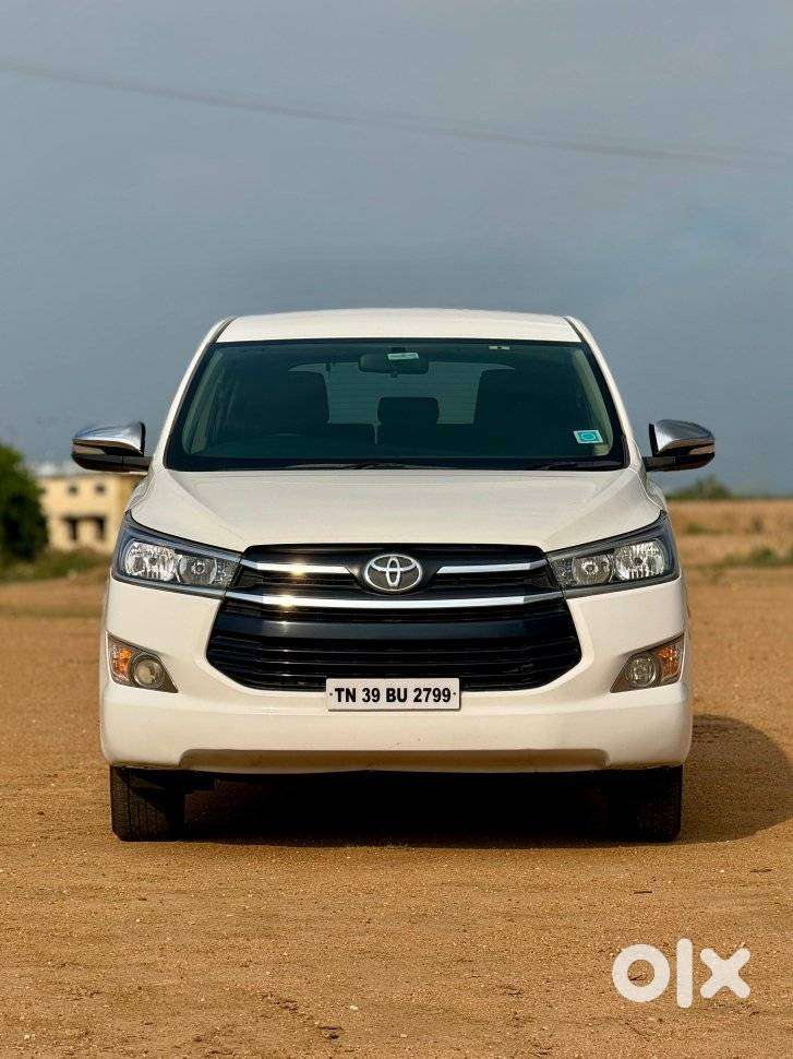 Toyota Innova Crysta 2.4 G Mt, 2016, Diesel
