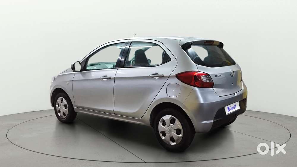 Tata Tiago 1.2 Revotron Xt, 2016, Petrol