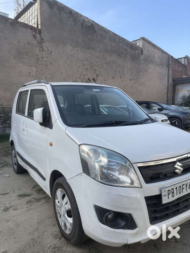 Maruti Suzuki Wagon R Vxi 1.0, 2016, Petrol