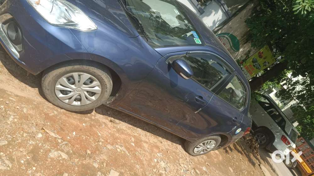 Maruti Suzuki Swift Dzire 1.2 Vxi Bsiv, 2022, Petrol