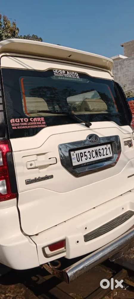 Mahindra Scorpio 2017 October Diesel 118000 Km Driven