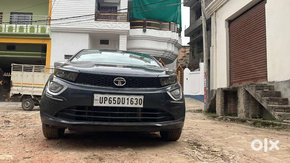 Tata Altroz Ev Xz Plus 2021 Manual Petrol