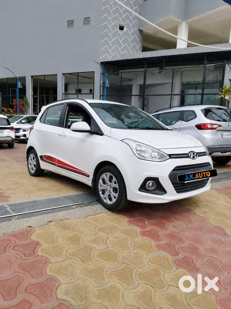 Hyundai I10 Sportz Option, 2016, Petrol