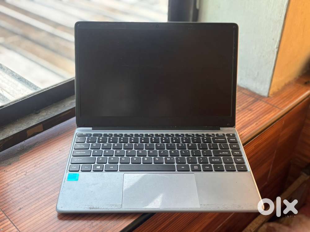 Chuwi Laptop  8GB RAM  Celeron N4020  Good Condition