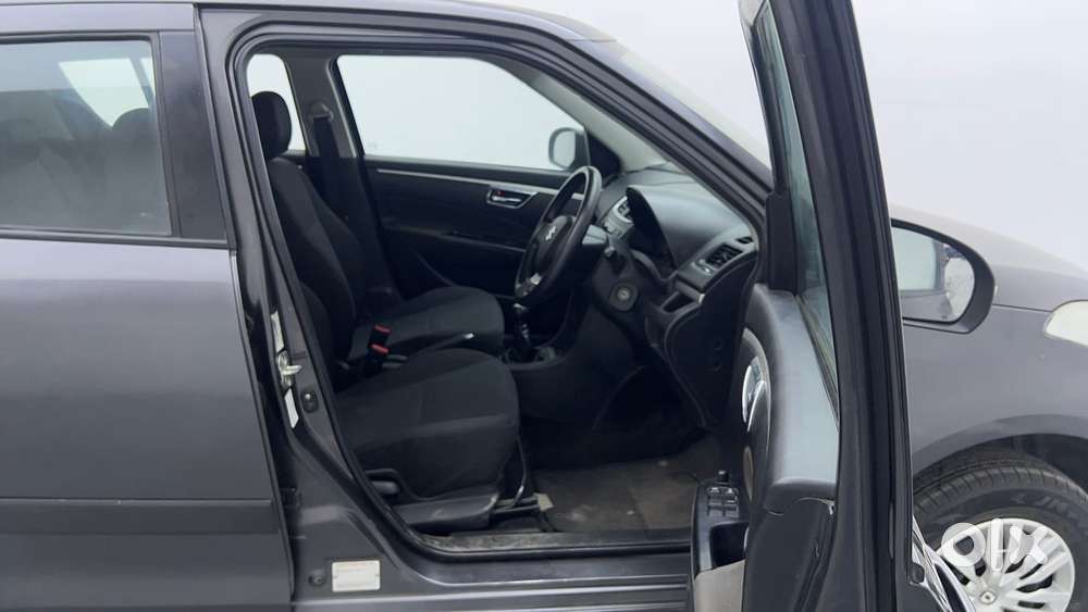 Maruti Suzuki Swift Vvt Vxi, 2016, Petrol