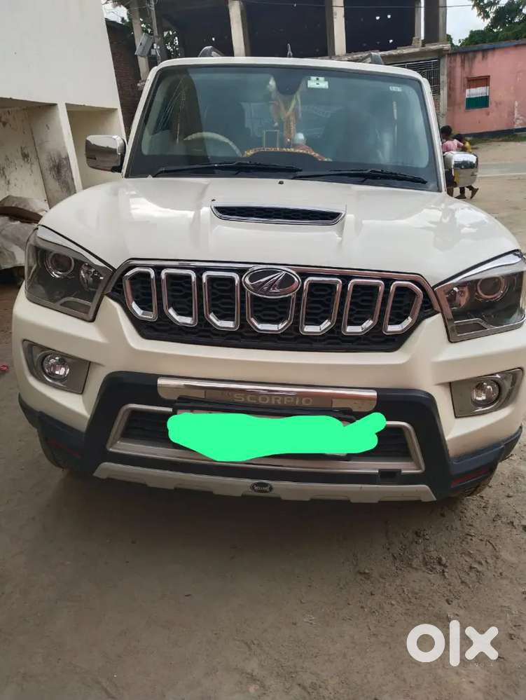 Mahindra Scorpio S11 2018