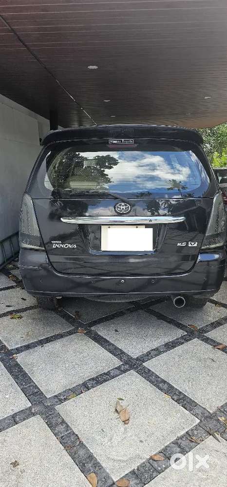 Toyota Innova 2008 Diesel 135000 Km Driven