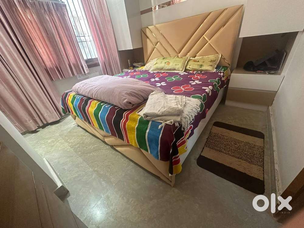 New Beds along with Bedsheets
