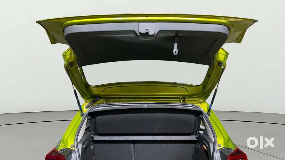 Skoda Kylaq Prestige At, 2025, Petrol