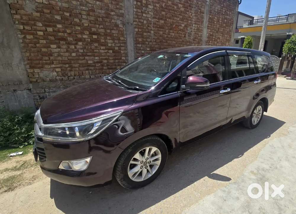 Toyota Innova Crysta 2017 Diesel 109000 Km Driven