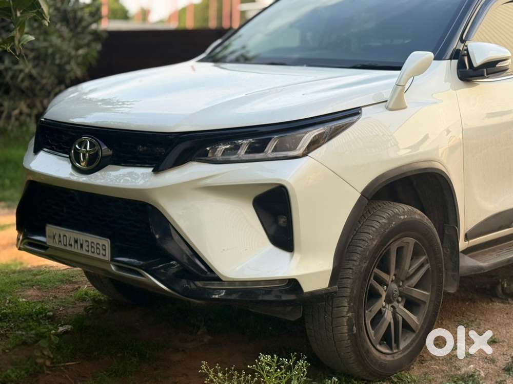Toyota Fortuner Diesel 100000 Km Driven