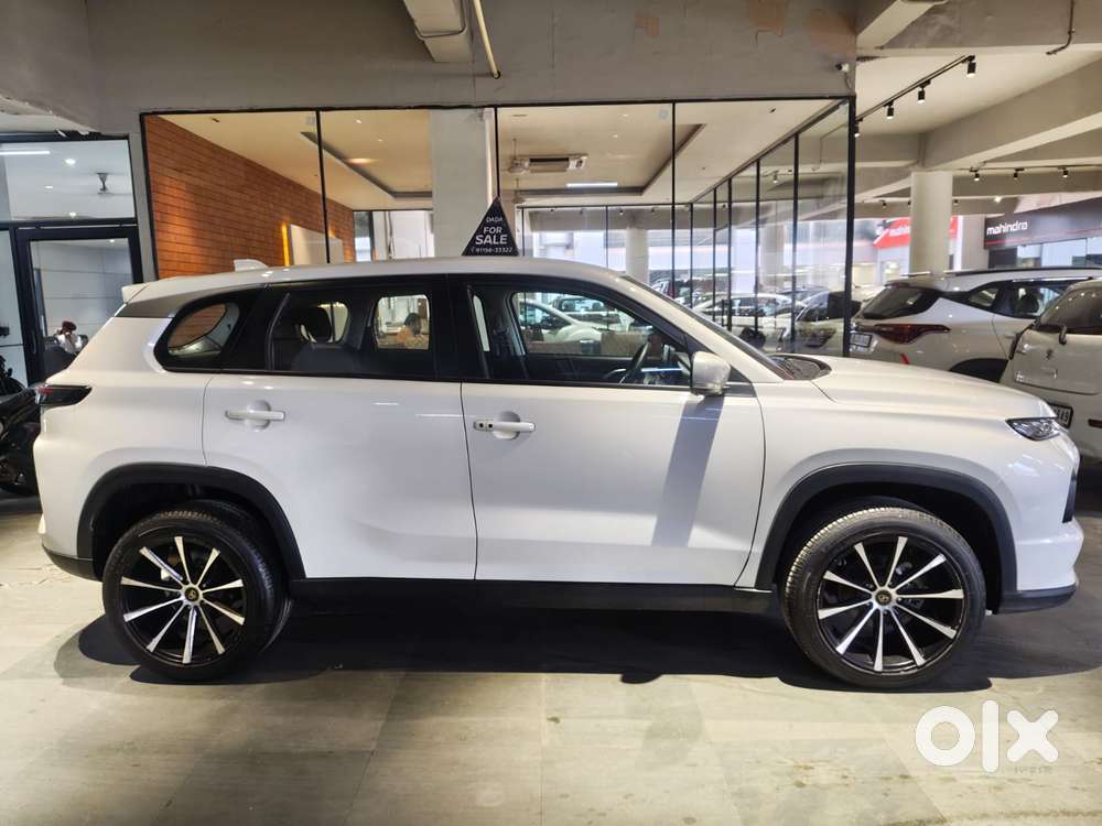 Maruti Suzuki Grand Vitara 1.5 Delta Smart Hybrid, 2025, Petrol