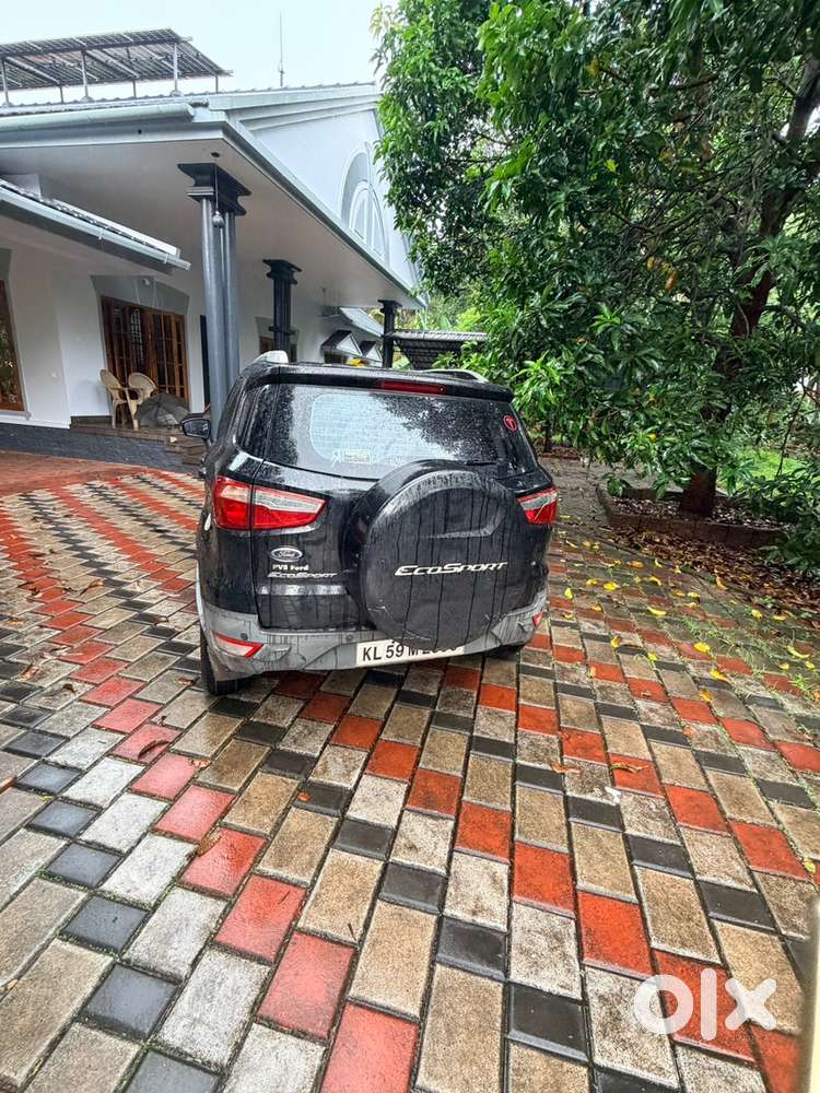 Ford Petrol 2015 Car 58953 Km