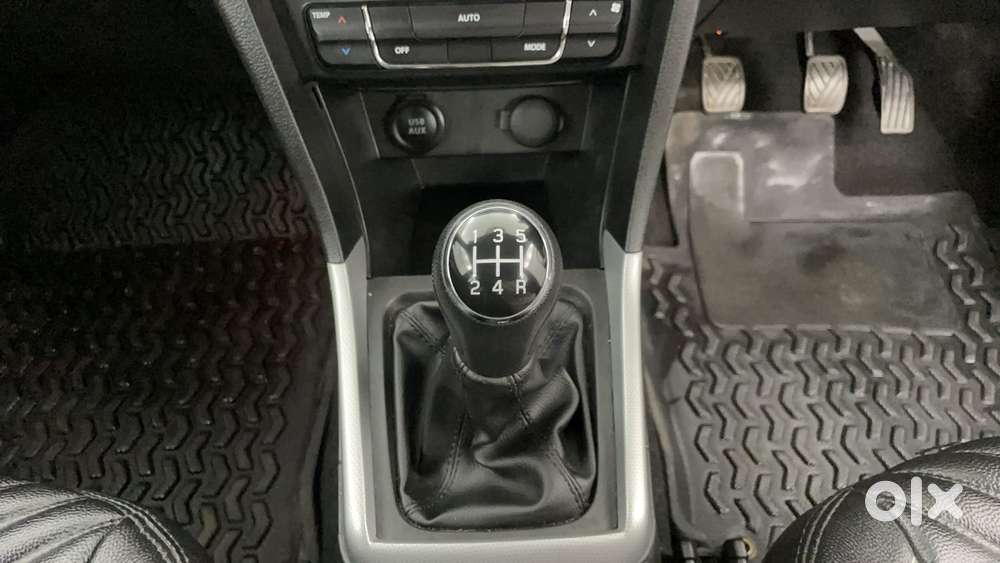 Maruti Suzuki Vitara Brezza 1.5 Zxi, 2021, Petrol