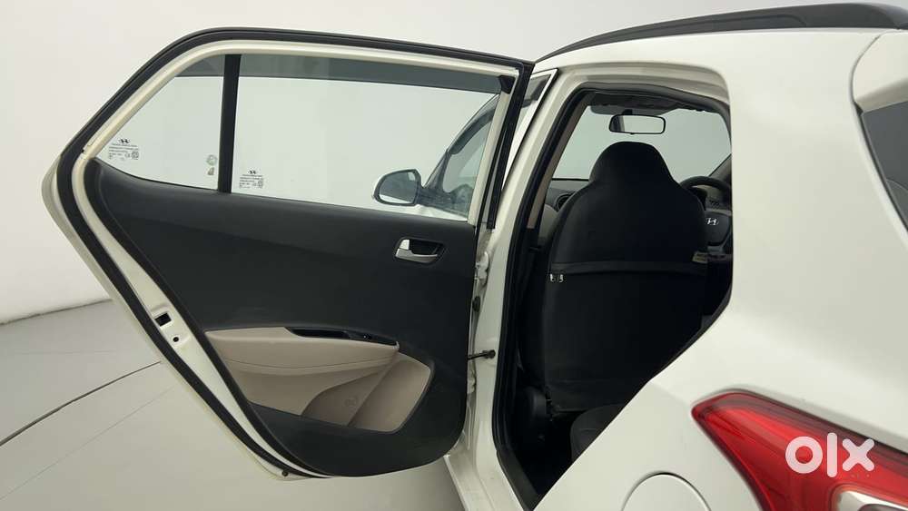 Hyundai Grand I10 1.2 Kappa Sportz, 2015, Petrol