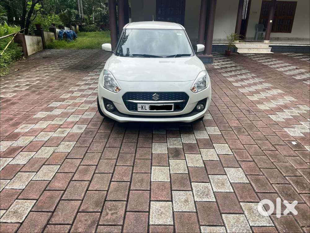 Maruti Suzuki Swift Vxi + Manual, 2021, Petrol