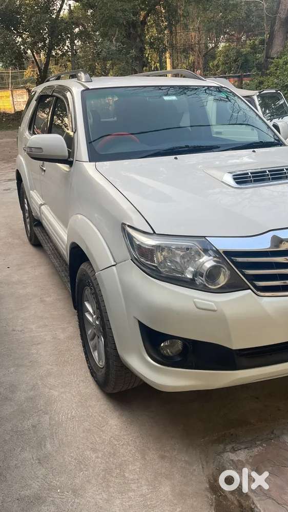Toyota Fortuner 4x2 At, 2014, Diesel