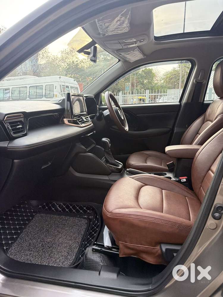 Maruti Suzuki Victoris Others, 2025, Petrol