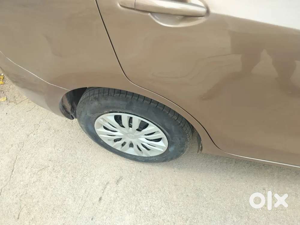 Maruti Suzuki Dzire 2018 Diesel 100956 Km Driven