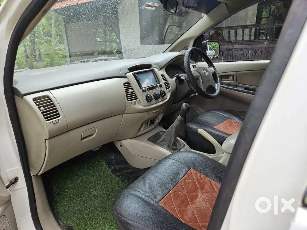 Toyota Innova 2.5 G 2013 Diesel Manual