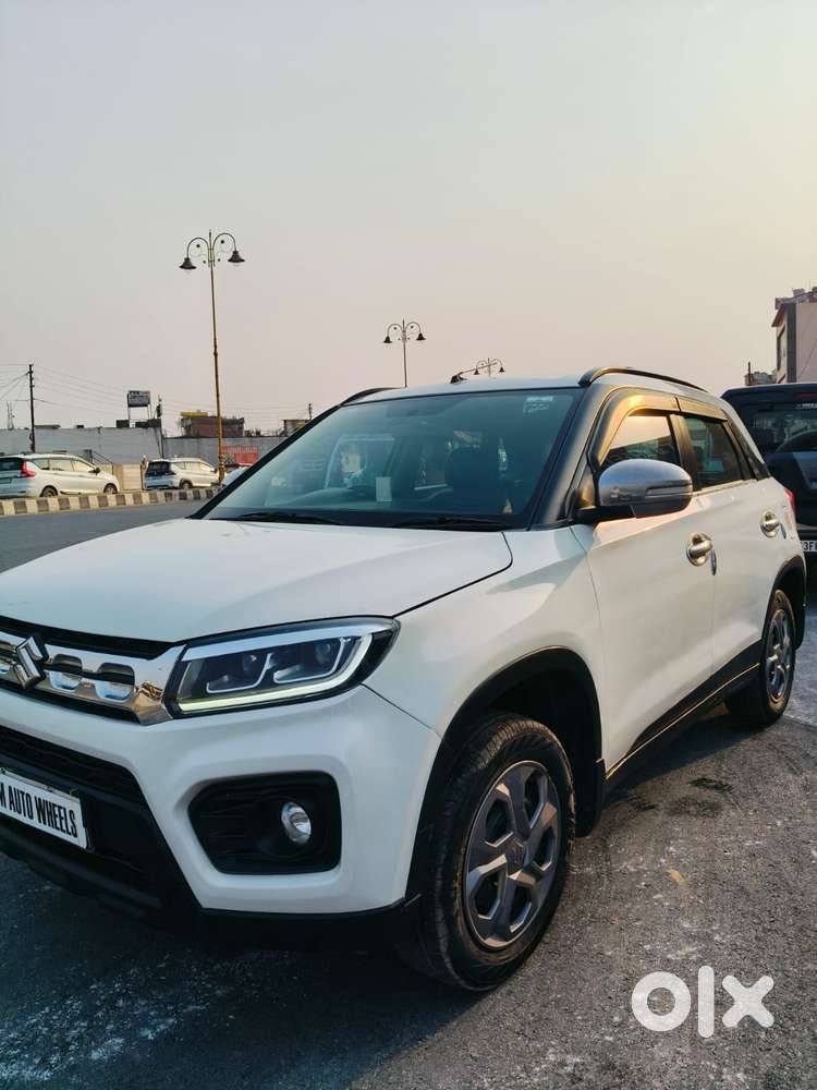 Maruti Suzuki Brezza 1.5 Vxi Smart Hybrid, 2020, Petrol