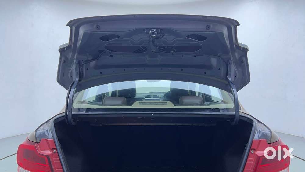 Maruti Suzuki Dzire 1.2 Vxi, 2019, Petrol