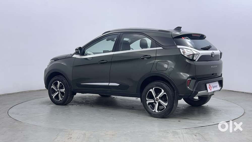 Tata Nexon Xz Plus (hs), 2022, Petrol