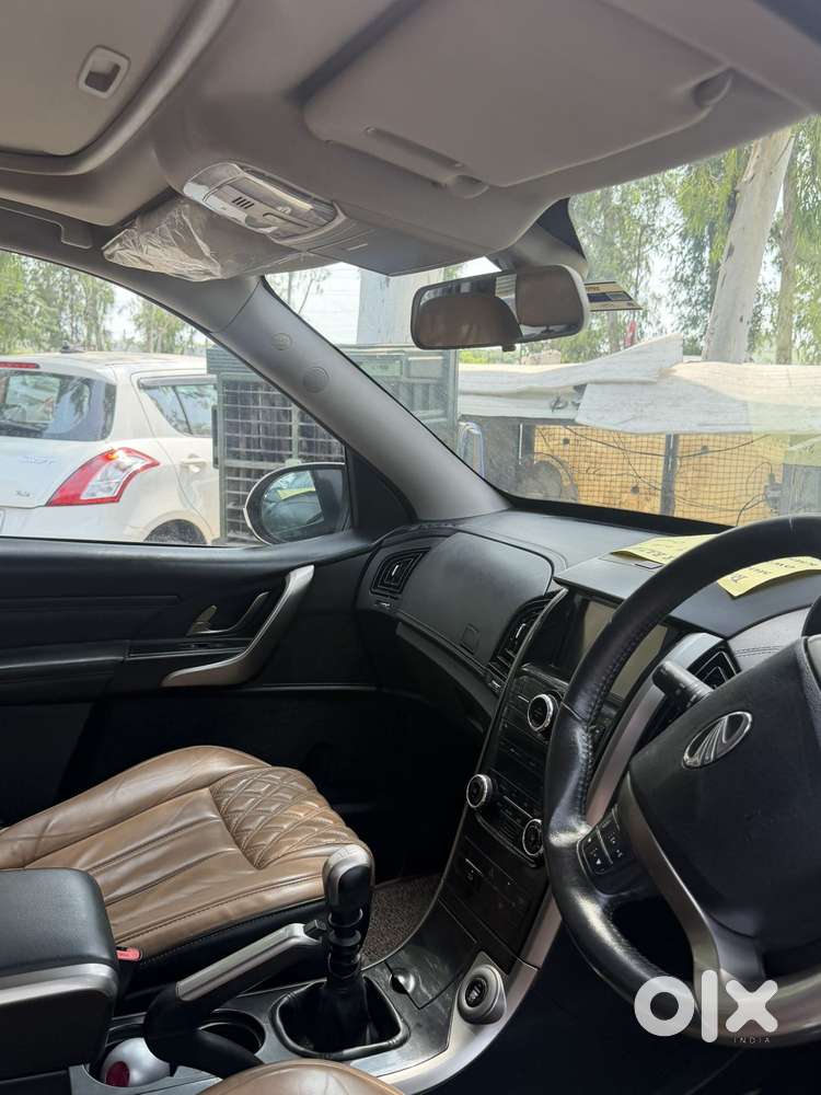 Mahindra Xuv500 W11 Option, 2019, Diesel