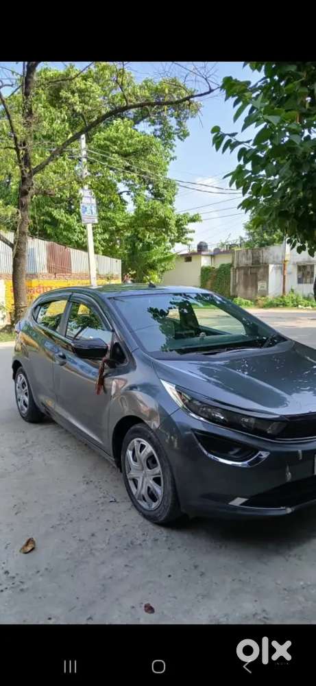 Tata Altroz 2022 Petrol 64000 Km Driven