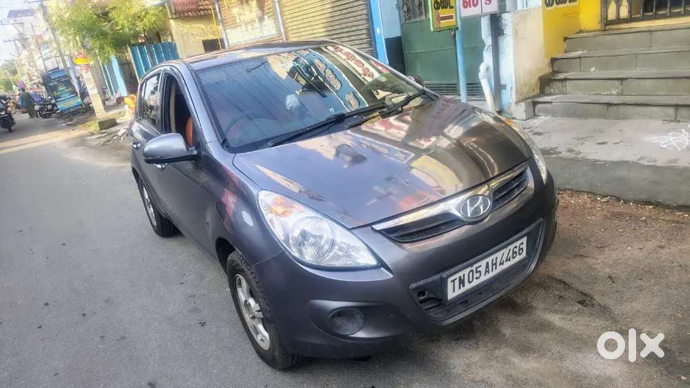 Hyundai I20 Sportz 2011