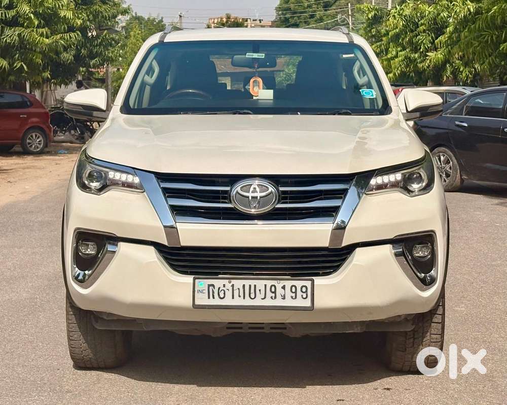 Toyota Fortuner 3.0 4x2 Automatic, 2020, Diesel