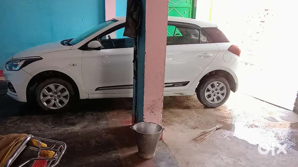 Hyundai Elite I20 2020 Petrol 68000 Km Driven