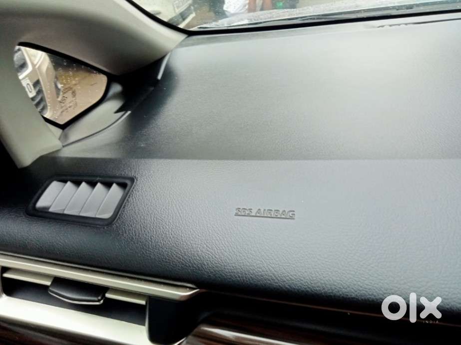 Toyota Innova Crysta 2.8z Automatic, 2017, Diesel