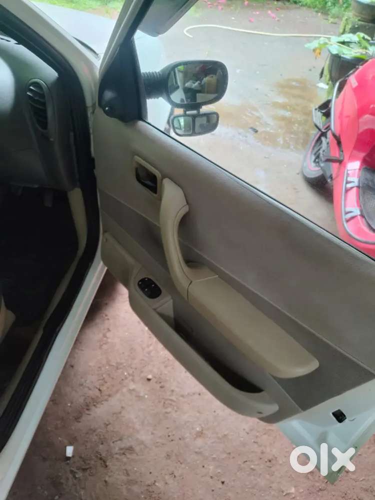 Ford Ikon 1.8 D 2009