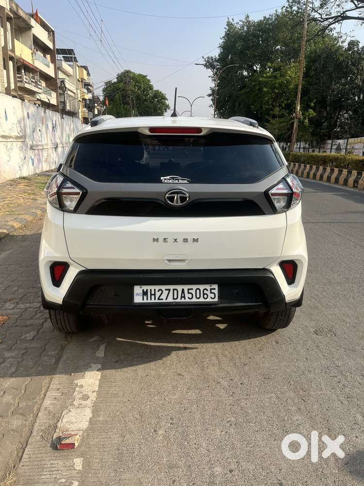 Tata Nexon 1.5 Revotorq Xm (s), 2021, Diesel