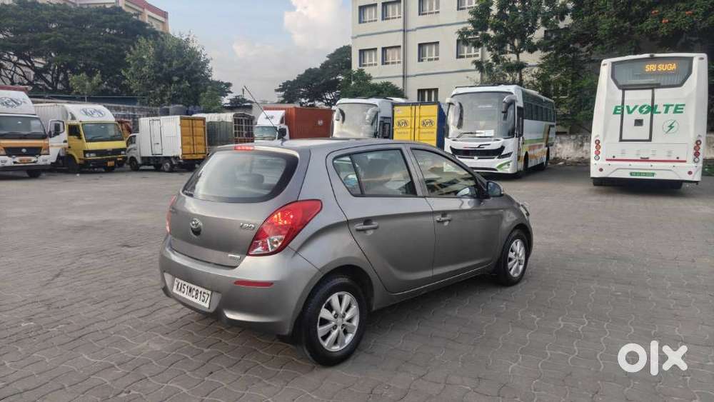 Hyundai i20 Asta 1.4 AT VTVT, 2012, Petrol