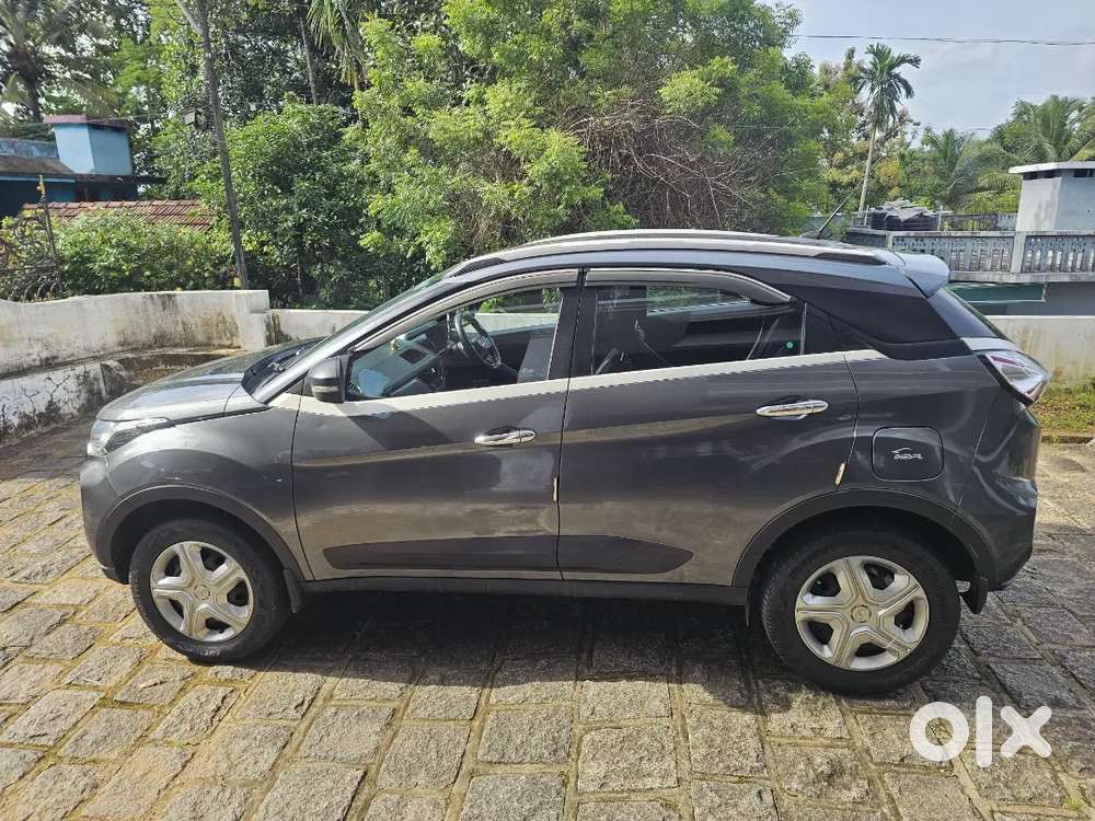 Tata Nexon 2022 Diesel Well Maintained