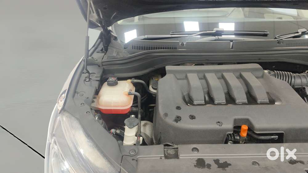 Mahindra Xuv700 2.0 Ax 7 Petrol At Luxury Pack Str, 2024, Petrol