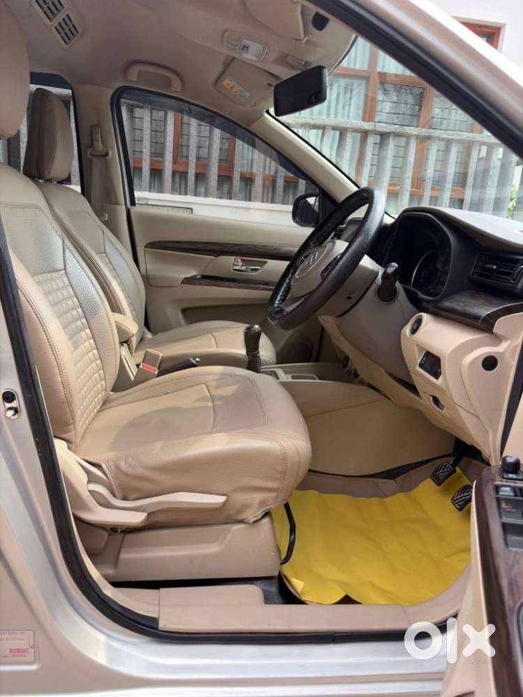 Maruti Suzuki Ertiga Zxi Shvs, 2019, Petrol