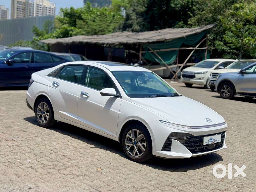 Hyundai Verna 1.5 Sx (o) Ivt, 2024, Petrol