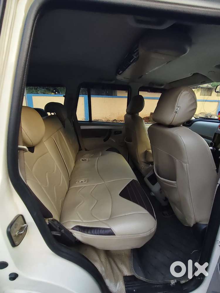 Mahindra Scorpio Classic 2.2 S 11 Mt 7 Cc, 2015, Diesel