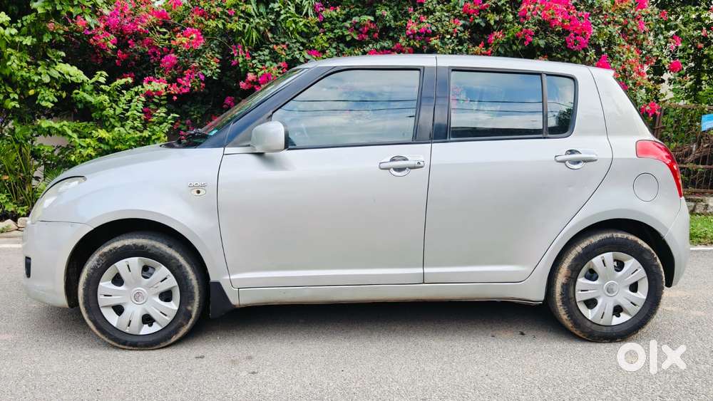 Maruti Suzuki Swift Ddis Vdi, 2009, Petrol