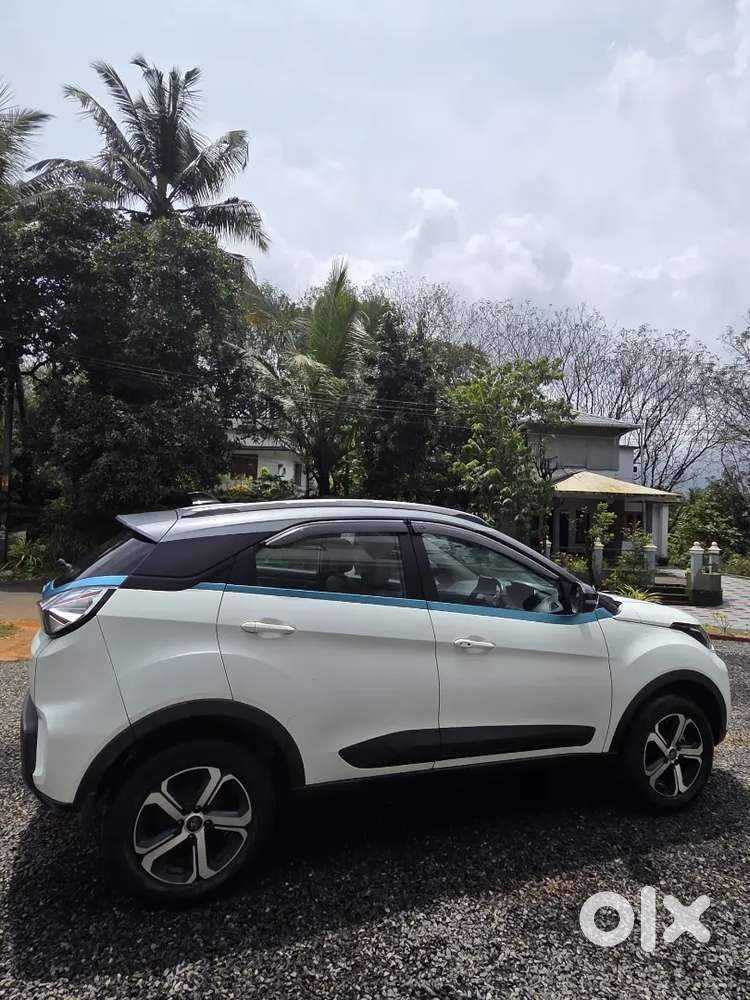 Tata Nexon Ev Ziptron