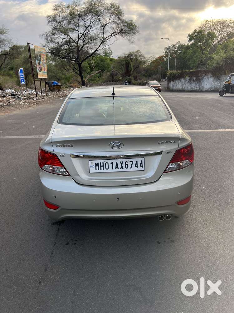 Hyundai Verna 1.6 Sx Vtvt (o) At, 2011, Petrol